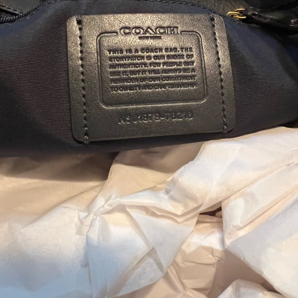 Coach Restored Signature Chain Central Tote NWOT - Picture 4 of 9